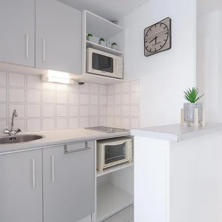 6 Pers Vue Mer-piscine-parking-clim-wifi Apartment Agde