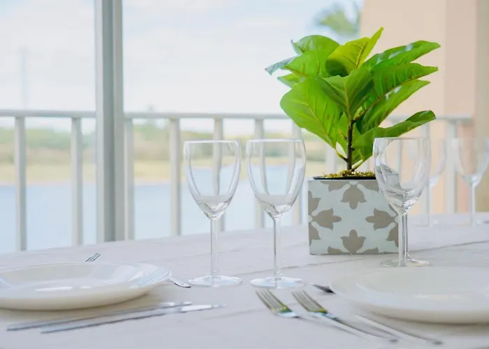 Appartamento 6 Pers Vue Mer-piscine-parking-clim-wifi