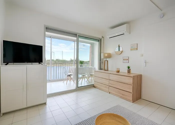 6 Pers Vue Mer-piscine-parking-clim-wifi Appartamento *